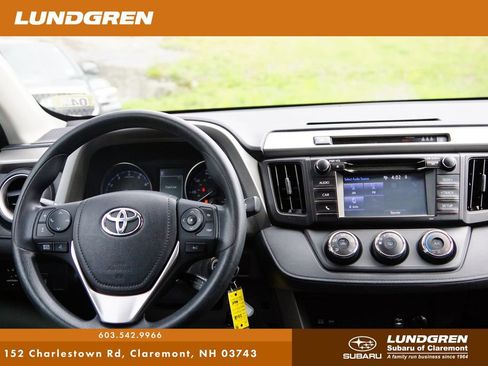 Used 2018 Toyota RAV4 LE w/ All Weather Liner Package AWD/4WD image 6