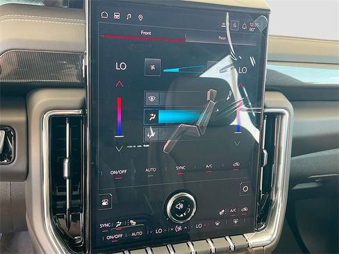 New 2026 GMC Yukon XL Elevation image 11