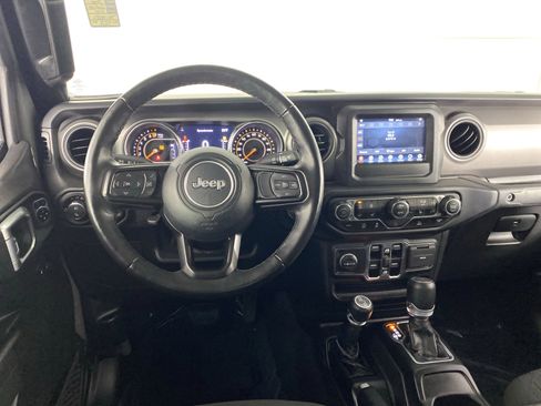 Used 2022 Jeep Gladiator Sport image 19