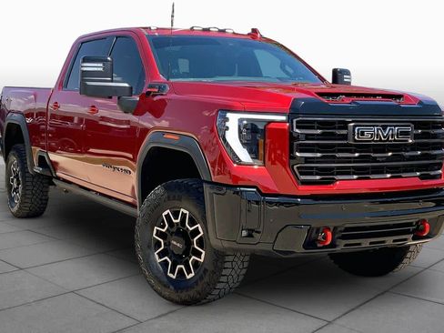 Used 2025 GMC Sierra 2500 AT4X AWD/4WD image 3