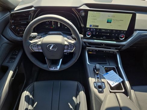 New 2026 Lexus TX 500h AWD image 14