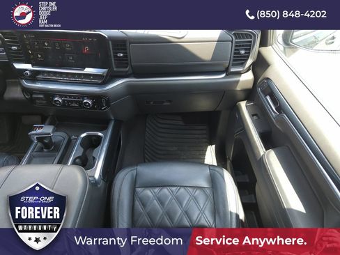 Used 2023 GMC Sierra 1500 Elevation w/ Preferred Package AWD/4WD image 15