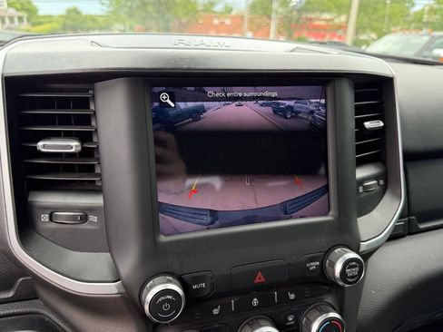 Used 2020 RAM 1500 Big Horn AWD/4WD image 23