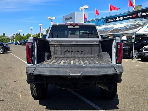 Used 2024 GMC Sierra 2500 AT4X w/ AT4X AEV Edition AWD/4WD image 33