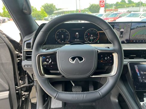 Used 2025 INFINITI QX80 Autograph AWD/4WD image 23