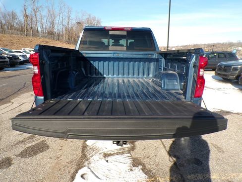 Used 2024 Chevrolet Silverado 1500 LT w/ Safety Package AWD/4WD image 8