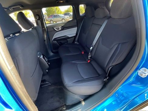 New 2025 Jeep Compass Sport image 10