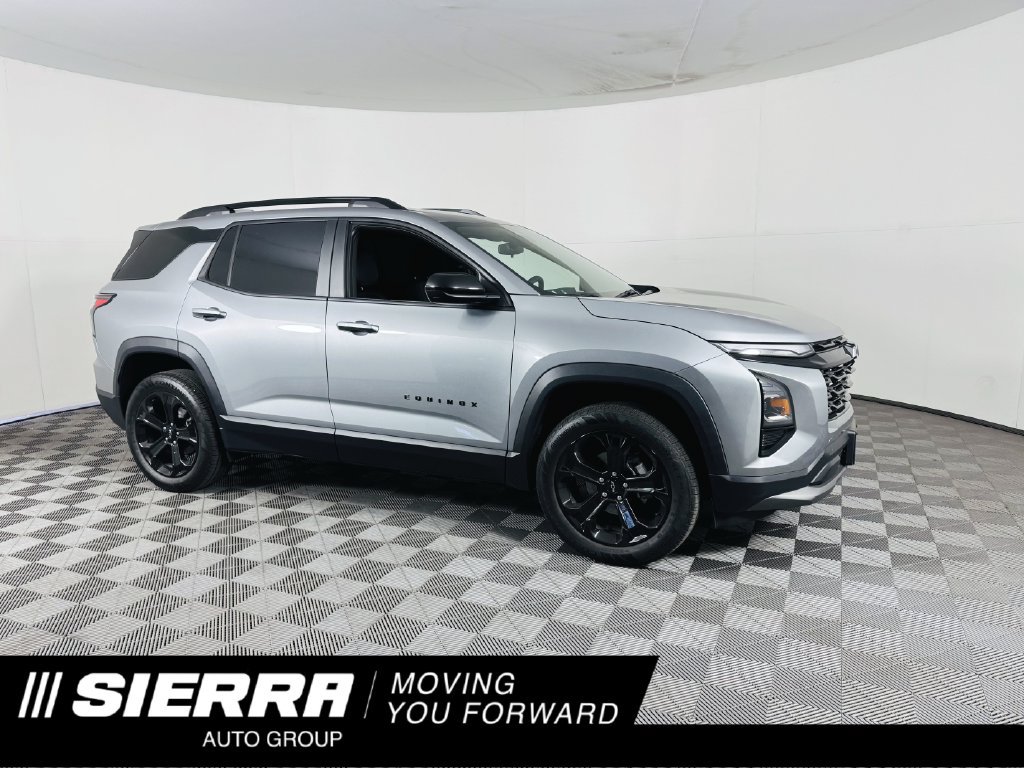 Used 2026 Chevrolet Equinox LT w/ Convenience Package II FWD image 1