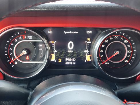 Used 2020 Jeep Gladiator Rubicon w/ Dual Top Group image 11