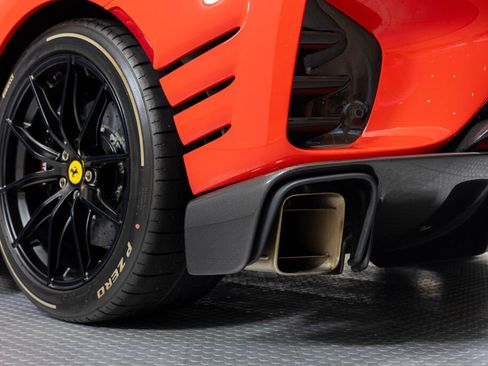 Used 2023 Ferrari 812 Competizione RWD image 17