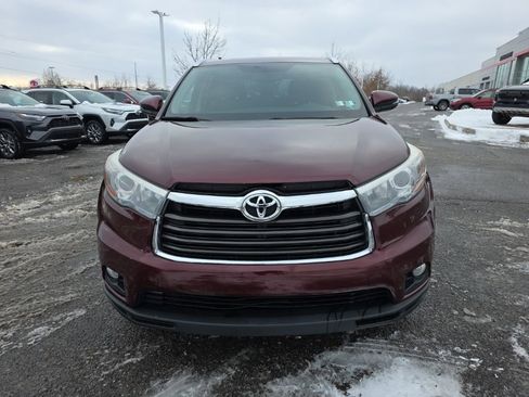 Used 2016 Toyota Highlander XLE image 4