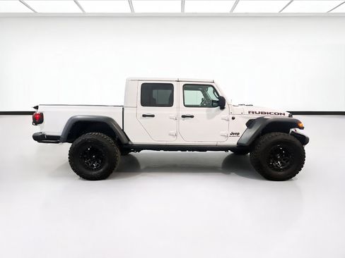 Used 2022 Jeep Gladiator Rubicon w/ Cold Weather Group AWD/4WD image 23