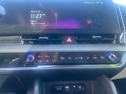 Used 2023 Kia Sportage X-Line w/ X-Line Premium Package image 17