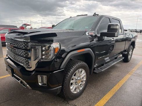 Used 2022 GMC Sierra 2500 Denali image 1