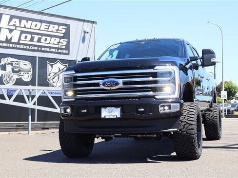 Used 2023 Ford F350 Limited w/ FX4 Off-Road Package AWD/4WD image 1
