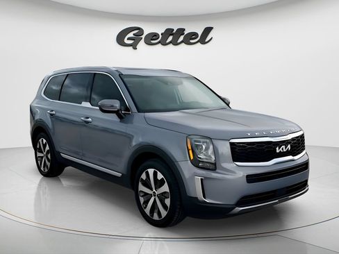Used 2022 Kia Telluride S FWD image 6