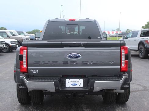 New 2026 Ford F350 Lariat w/ Lariat Ultimate Package AWD/4WD image 4