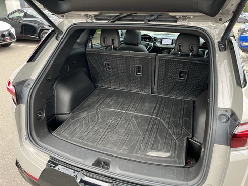 Used 2021 Chevrolet Blazer RS w/ Enhanced Convenience Package image 30