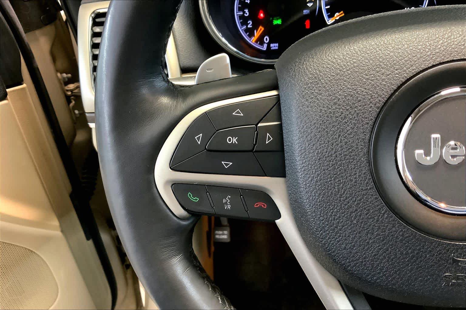 Used 2015 Jeep Grand Cherokee Limited AWD/4WD image 23