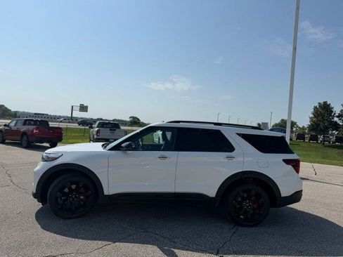Used 2023 Ford Explorer ST w/ Equipment Group 401A AWD/4WD image 6