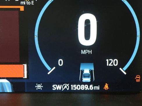 Used 2023 Ford F150 Lariat w/ Equipment Group 502A High image 23