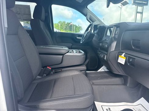 New 2026 Chevrolet Silverado 1500 Custom Trail Boss w/ LPO, Dark Essentials Package AWD/4WD image 33