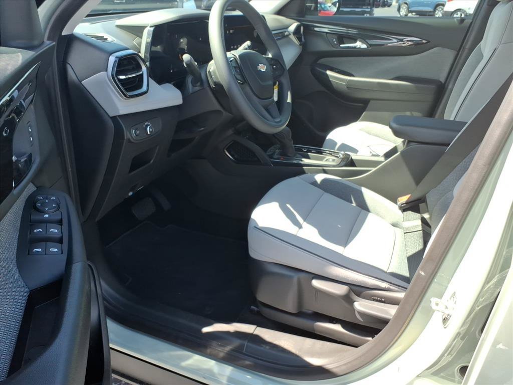 New 2026 Chevrolet TrailBlazer LS w/ LS Convenience Package FWD image 11