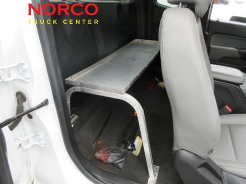 Used 2016 Chevrolet Colorado W/T image 15