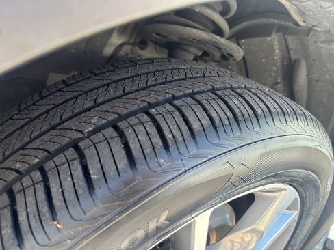 Used 2023 INFINITI QX60 Luxe image 30