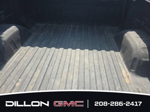 Used 2021 Chevrolet Silverado 1500 High Country w/ Technology Package AWD/4WD image 9