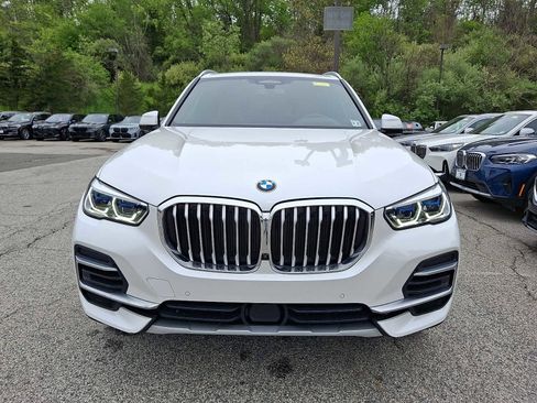 Used 2022 BMW X5 xDrive40i w/ Executive Package AWD/4WD image 2