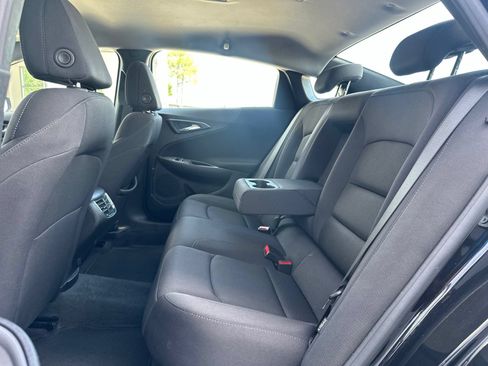 Used 2024 Chevrolet Malibu LT FWD image 14