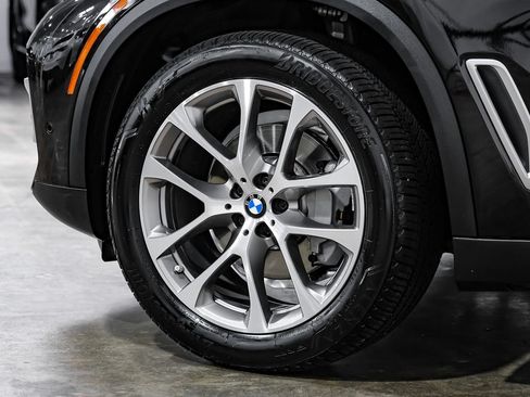 Used 2021 BMW X5 sDrive40i w/ Premium Package RWD image 73
