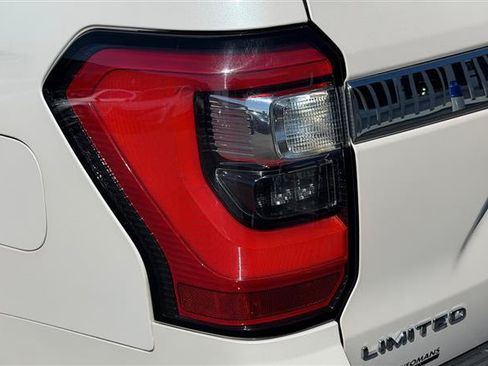 Used 2019 Ford Expedition Limited w/ Special Edition Package AWD/4WD image 13