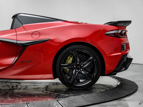 Used 2023 Chevrolet Corvette Z06 w/ Stealth Interior Trim Package image 11