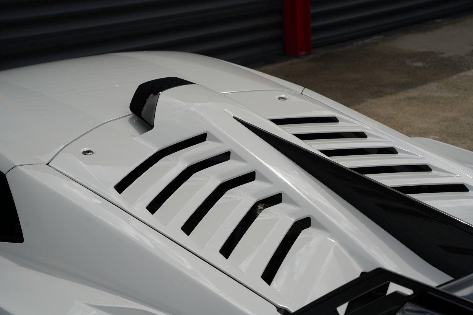 Used 2023 Lamborghini Huracan STO RWD image 27