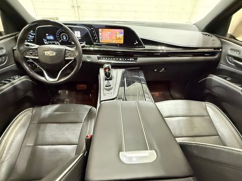 Used 2024 Cadillac Escalade ESV Sport w/ Touring Package AWD/4WD image 47