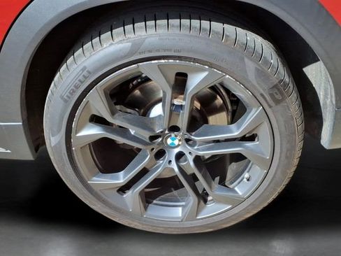 Used 2021 BMW X6 xDrive40i w/ Premium Package 2 AWD/4WD image 33