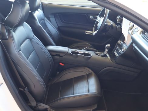 Used 2020 Ford Mustang GT Premium w/ Equipment Group 401A image 31