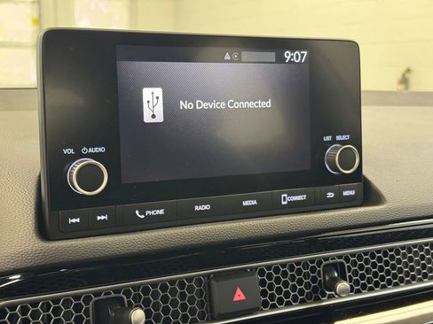 Used 2025 Honda Civic Sport image 35