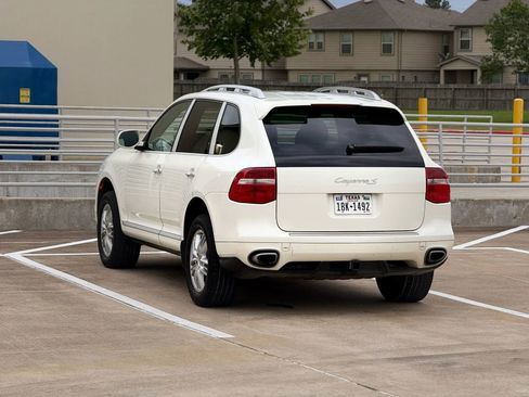 Used 2009 Porsche Cayenne S AWD/4WD image 5