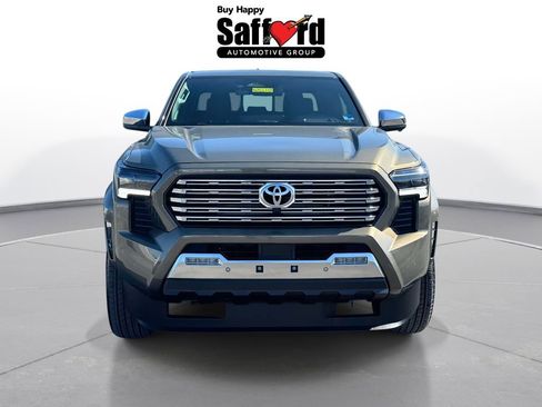 Used 2025 Toyota Tacoma Limited image 8