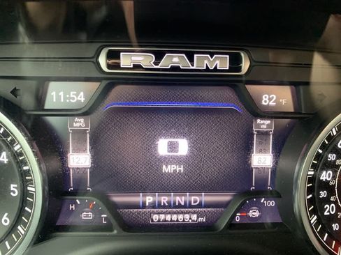 Used 2021 RAM 1500 Laramie w/ Night Edition AWD/4WD image 29