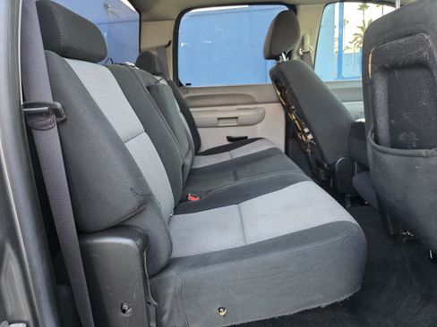 Used 2008 Chevrolet Silverado 2500 W/T AWD/4WD image 17