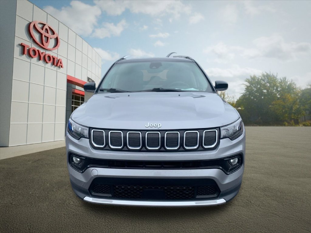 Used 2022 Jeep Compass Limited AWD/4WD image 8