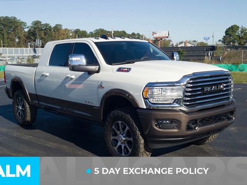 Used 2024 RAM 2500 Limited w/ Towing Technology Group image 4