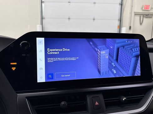 Used 2023 Lexus UX 250h AWD w/ Premium Package image 18