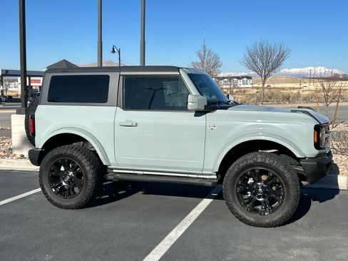 Certified 2023 Ford Bronco Outer Banks image 3