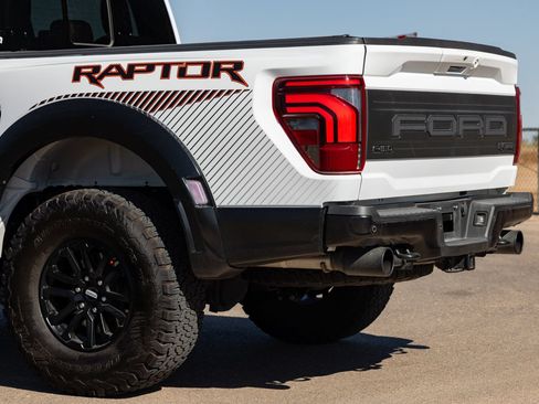 Used 2024 Ford F150 Raptor AWD/4WD image 11
