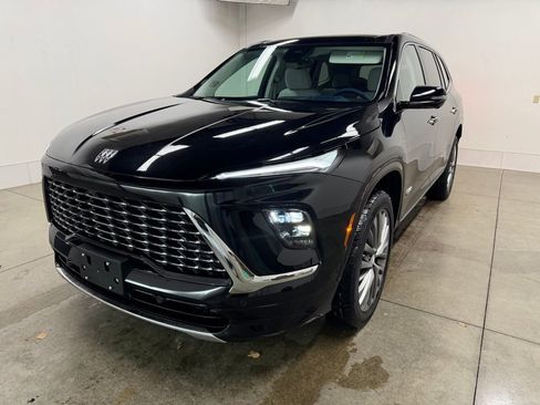 New 2026 Buick Enclave Avenir w/ Super Cruise Package image 7